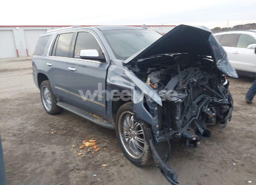 2016 Chevrolet Tahoe LT (VIN 1GNSKBKC3GR271752) main photo