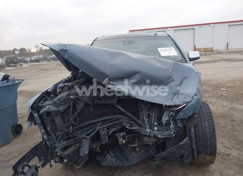 Photo 12 of 2016 Chevrolet Tahoe LT (VIN 1GNSKBKC3GR271752)