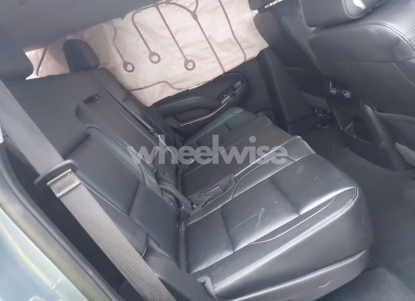 Photo 8 of 2016 Chevrolet Tahoe LT (VIN 1GNSKBKC3GR271752)