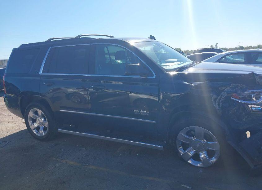 Photo 13 of 2016 Chevrolet Tahoe LT (VIN 1GNSKBKC3GR464287)
