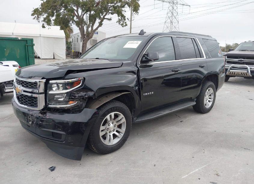 Photo 2 of 2017 Chevrolet Tahoe LT (VIN 1GNSKBKC3HR173323)