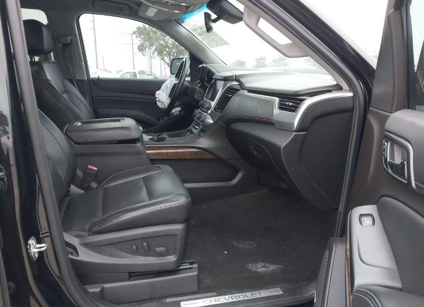 Photo 5 of 2017 Chevrolet Tahoe LT (VIN 1GNSKBKC3HR173323)