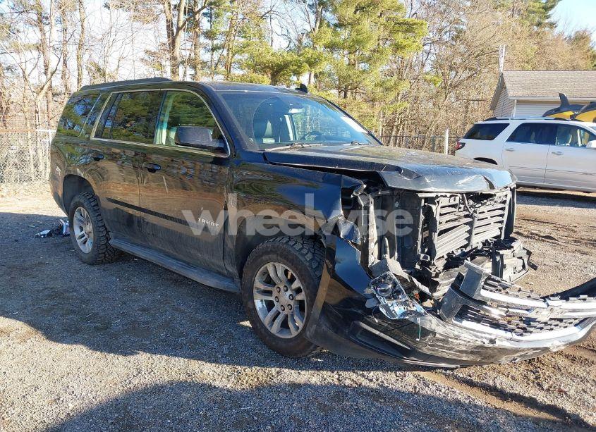 2017 Chevrolet Tahoe LT (VIN 1GNSKBKC3HR278010) main photo
