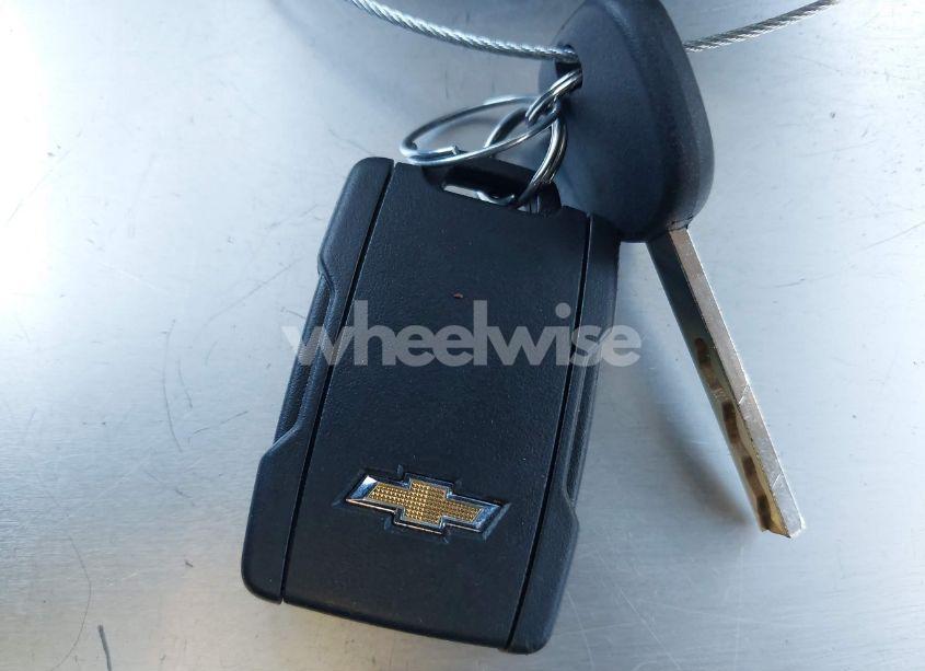 Photo 11 of 2017 Chevrolet Tahoe LT (VIN 1GNSKBKC3HR278010)