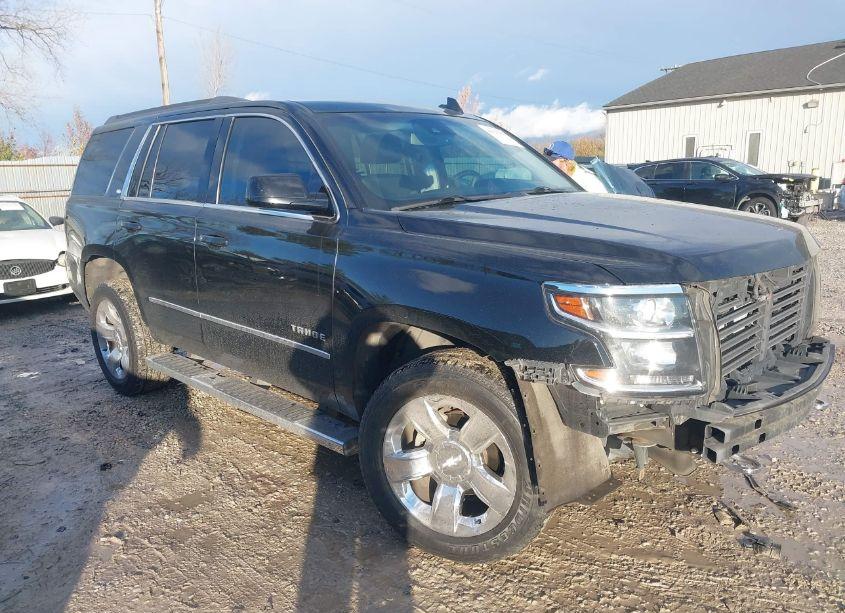 2017 Chevrolet Tahoe LT (VIN 1GNSKBKC3HR302550) main photo