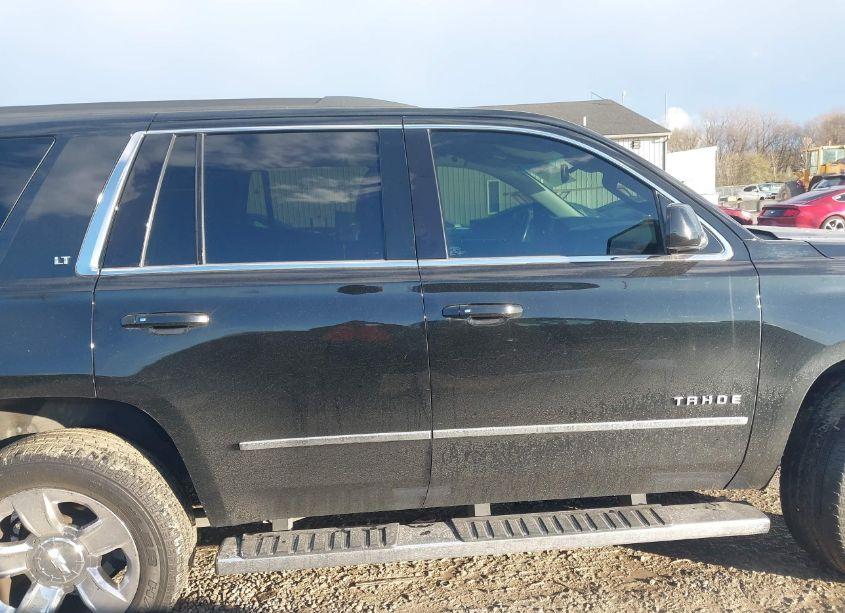 Photo 13 of 2017 Chevrolet Tahoe LT (VIN 1GNSKBKC3HR302550)