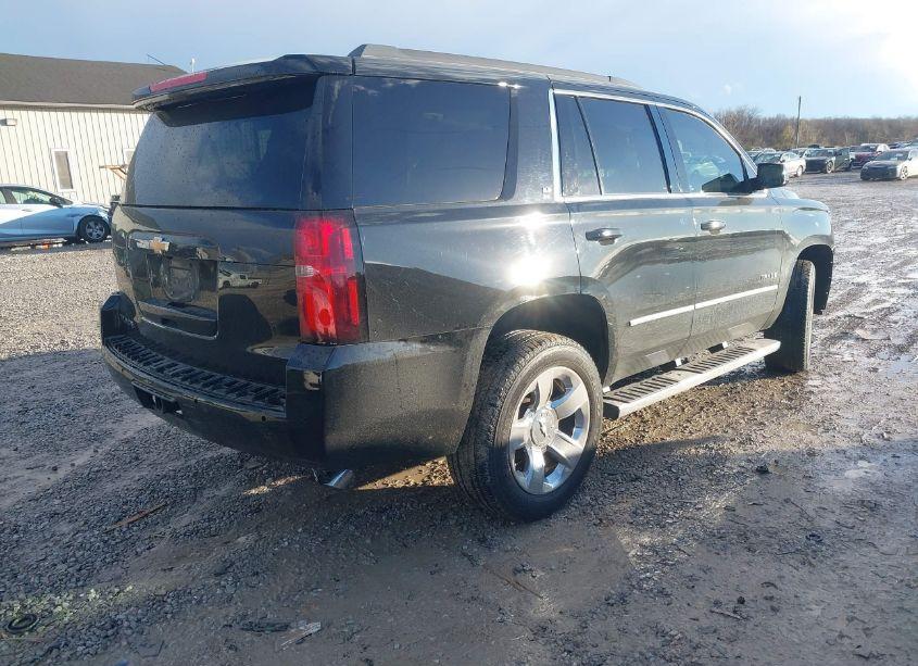 Photo 4 of 2017 Chevrolet Tahoe LT (VIN 1GNSKBKC3HR302550)
