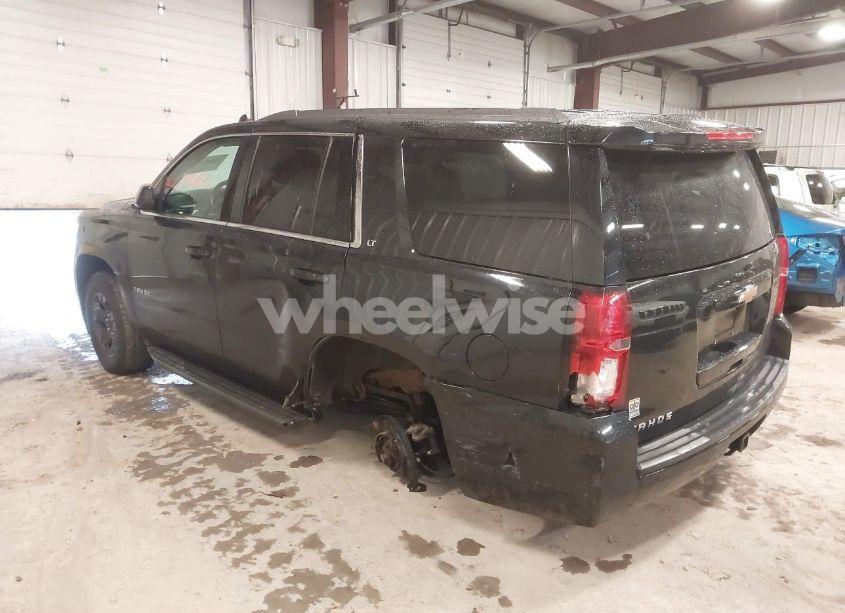 Photo 3 of 2018 Chevrolet Tahoe LT (VIN 1GNSKBKC3JR335652)