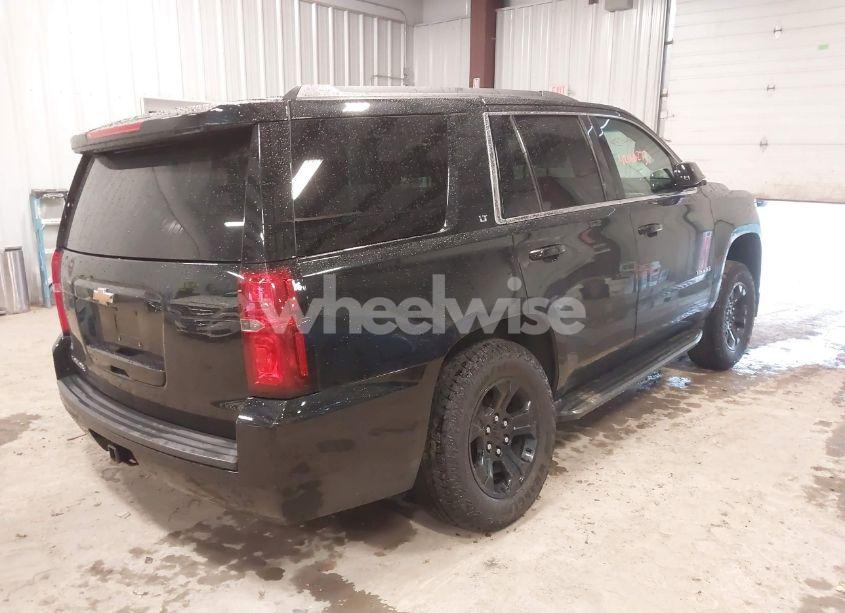 Photo 4 of 2018 Chevrolet Tahoe LT (VIN 1GNSKBKC3JR335652)