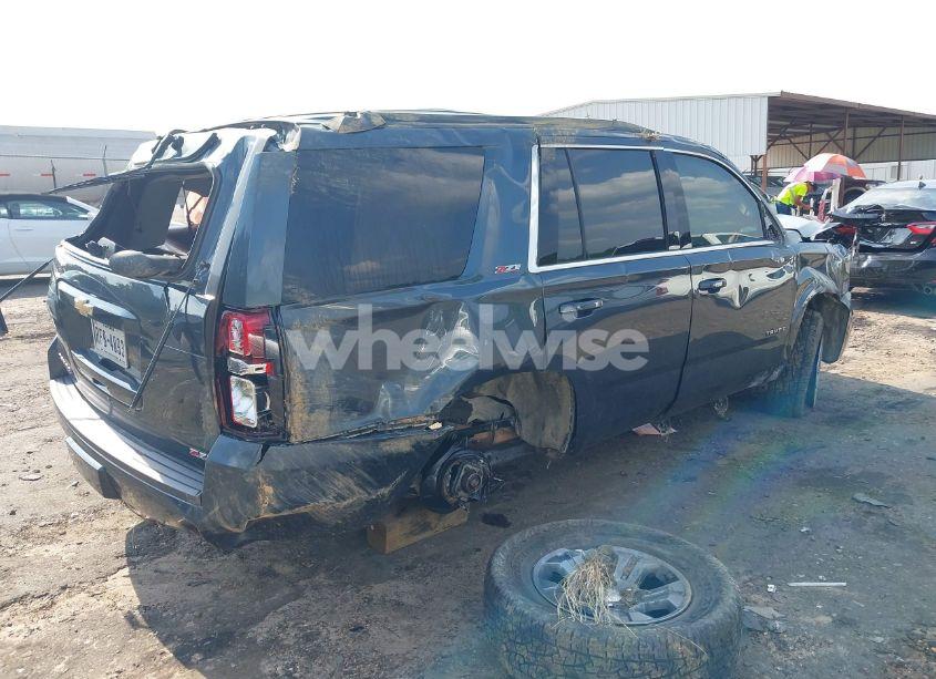 Photo 4 of 2019 Chevrolet Tahoe LT (VIN 1GNSKBKC3KR169098)