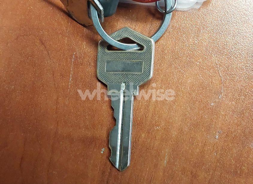 Photo 11 of 2019 Chevrolet Tahoe LT (VIN 1GNSKBKC3KR284087)