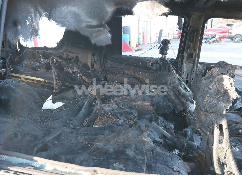 Photo 8 of 2019 Chevrolet Tahoe LT (VIN 1GNSKBKC3KR284087)