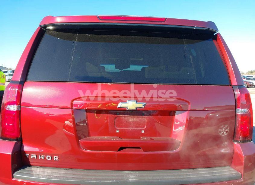 Photo 16 of 2019 Chevrolet Tahoe LT (VIN 1GNSKBKC3KR377093)