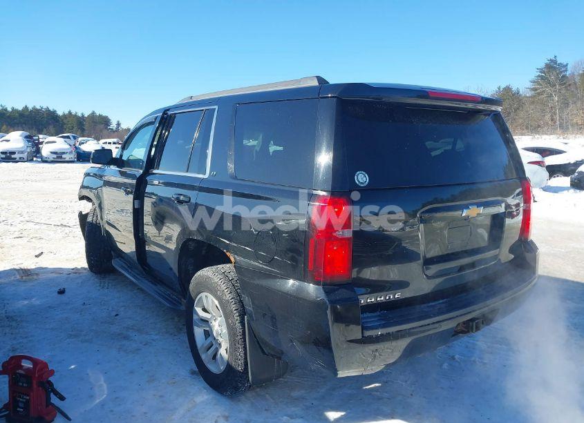 Photo 3 of 2015 Chevrolet Tahoe LT (VIN 1GNSKBKC4FR180794)