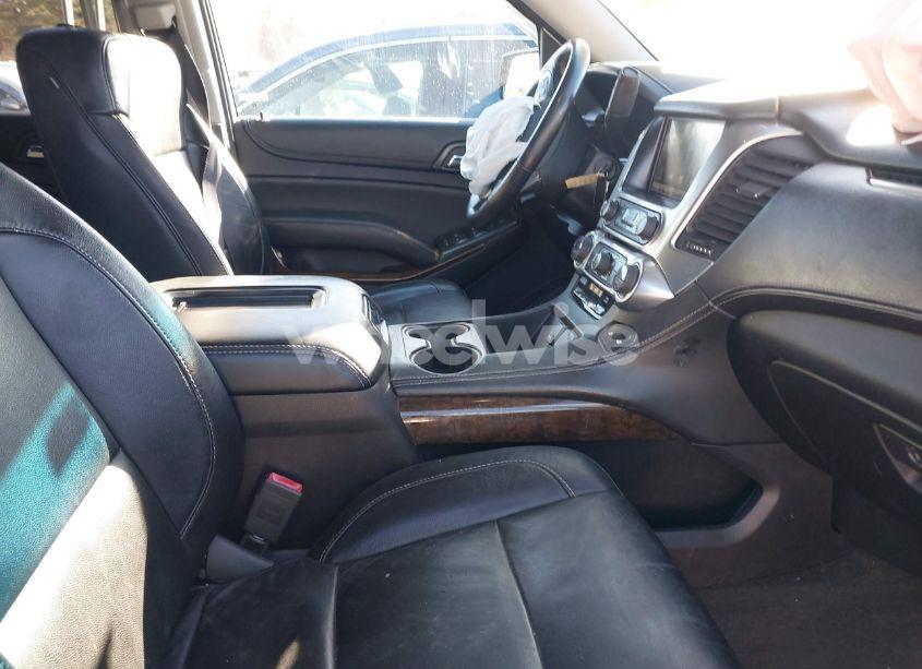 Photo 5 of 2015 Chevrolet Tahoe LT (VIN 1GNSKBKC4FR180794)