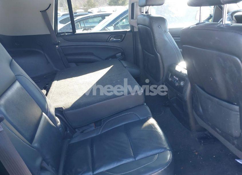 Photo 8 of 2015 Chevrolet Tahoe LT (VIN 1GNSKBKC4FR180794)