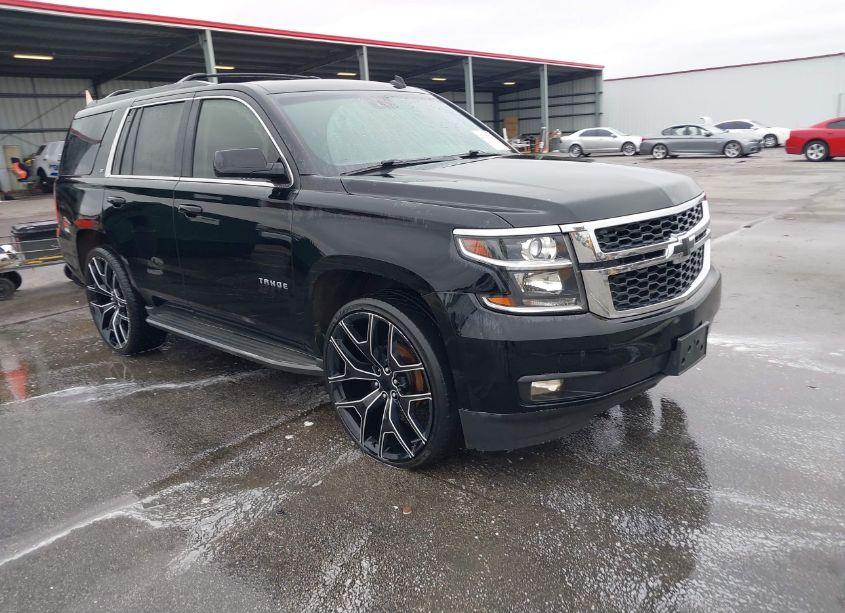 2015 Chevrolet Tahoe LT (VIN 1GNSKBKC4FR200316) main photo