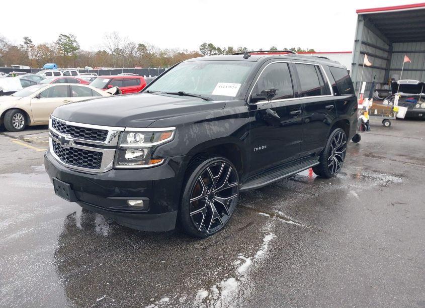 Photo 2 of 2015 Chevrolet Tahoe LT (VIN 1GNSKBKC4FR200316)
