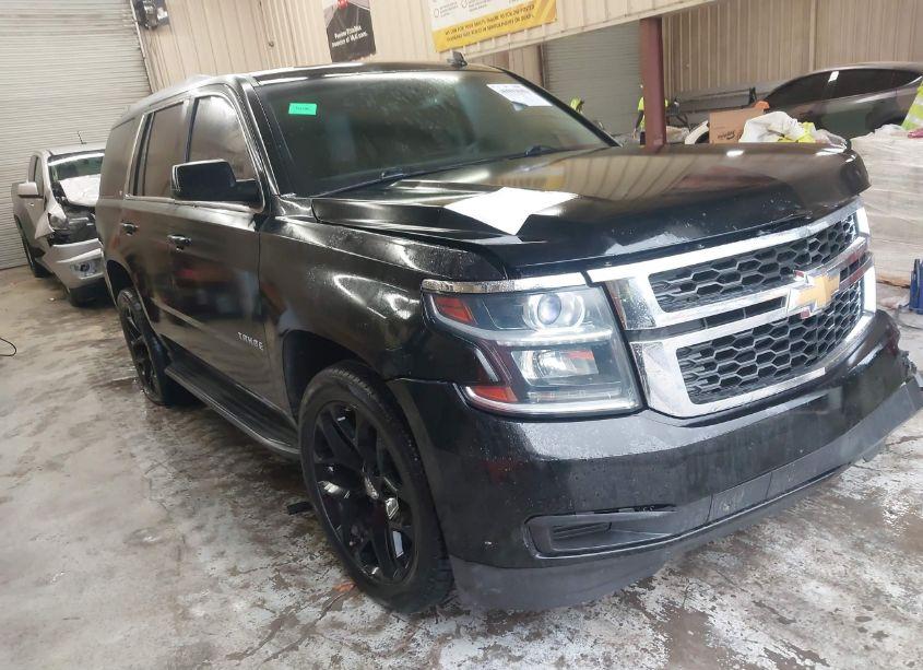 2015 Chevrolet Tahoe LT (VIN 1GNSKBKC4FR215317) main photo