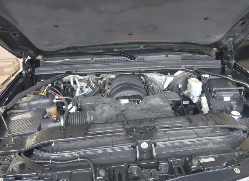 Photo 10 of 2015 Chevrolet Tahoe LT (VIN 1GNSKBKC4FR215317)