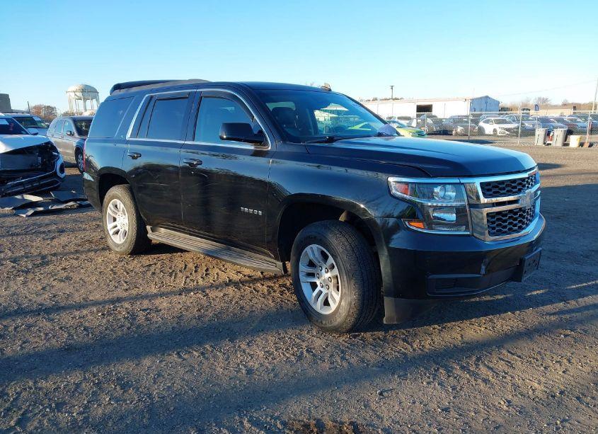 2015 Chevrolet Tahoe LT (VIN 1GNSKBKC4FR228570) main photo