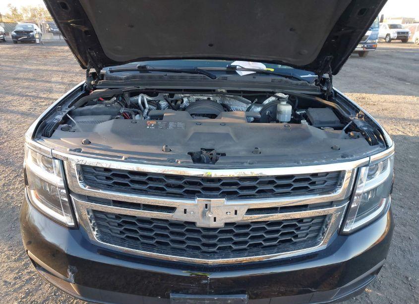 Photo 10 of 2015 Chevrolet Tahoe LT (VIN 1GNSKBKC4FR228570)