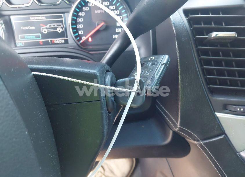 Photo 11 of 2015 Chevrolet Tahoe LT (VIN 1GNSKBKC4FR555079)