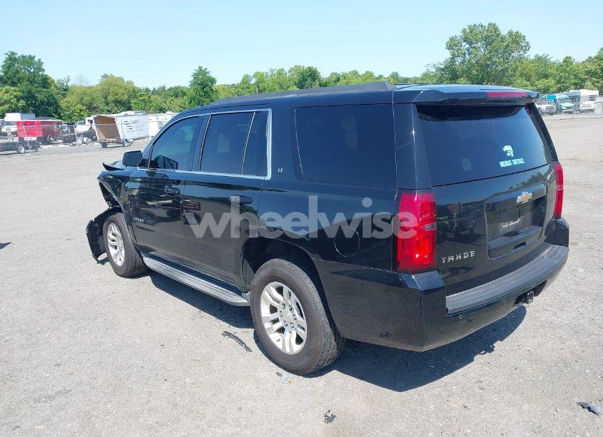 Photo 3 of 2015 Chevrolet Tahoe LT (VIN 1GNSKBKC4FR555079)
