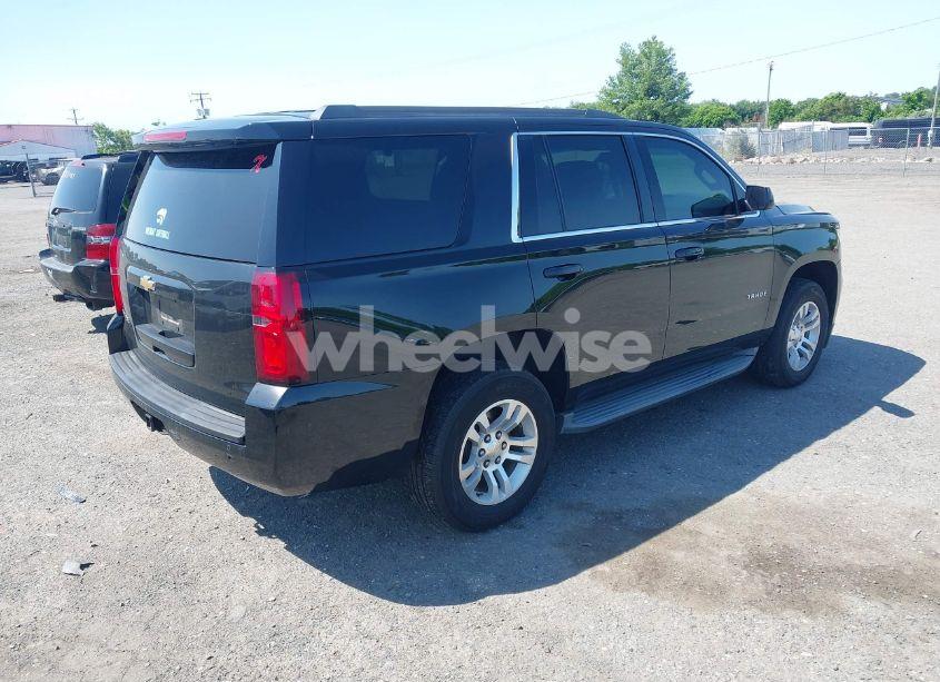 Photo 4 of 2015 Chevrolet Tahoe LT (VIN 1GNSKBKC4FR555079)