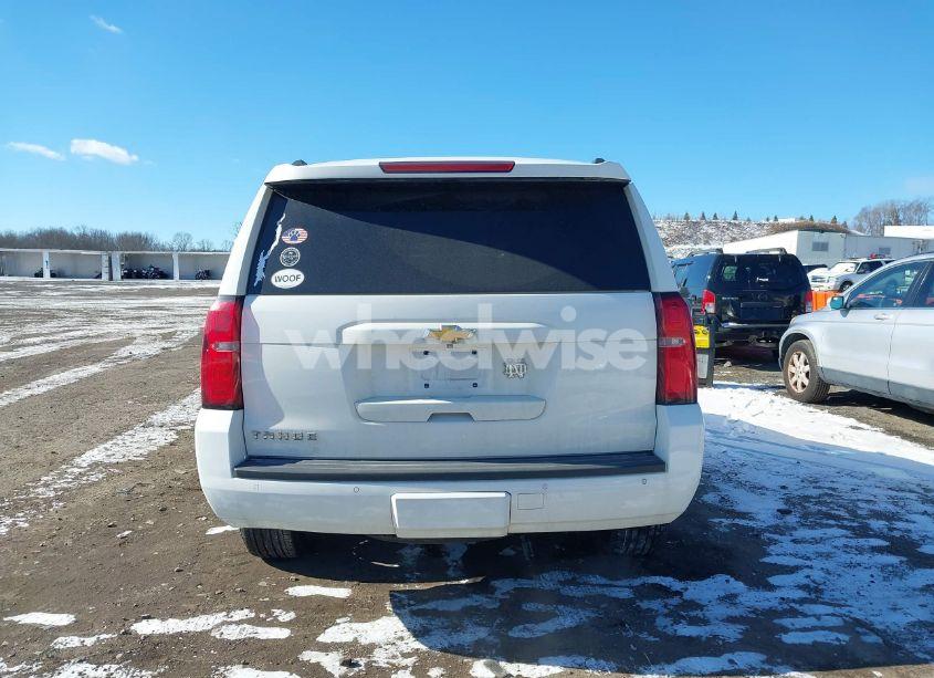 Photo 16 of 2015 Chevrolet Tahoe LT (VIN 1GNSKBKC4FR664075)