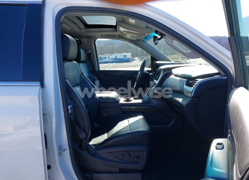 Photo 5 of 2015 Chevrolet Tahoe LT (VIN 1GNSKBKC4FR664075)