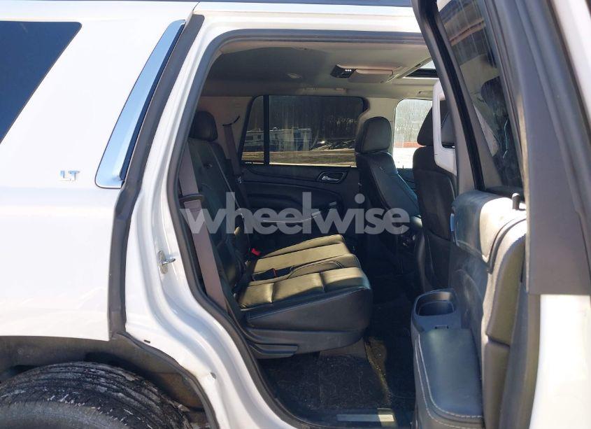 Photo 8 of 2015 Chevrolet Tahoe LT (VIN 1GNSKBKC4FR664075)