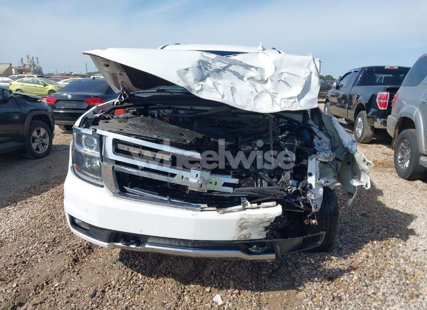 Photo 12 of 2016 Chevrolet Tahoe LT (VIN 1GNSKBKC4GR196706)