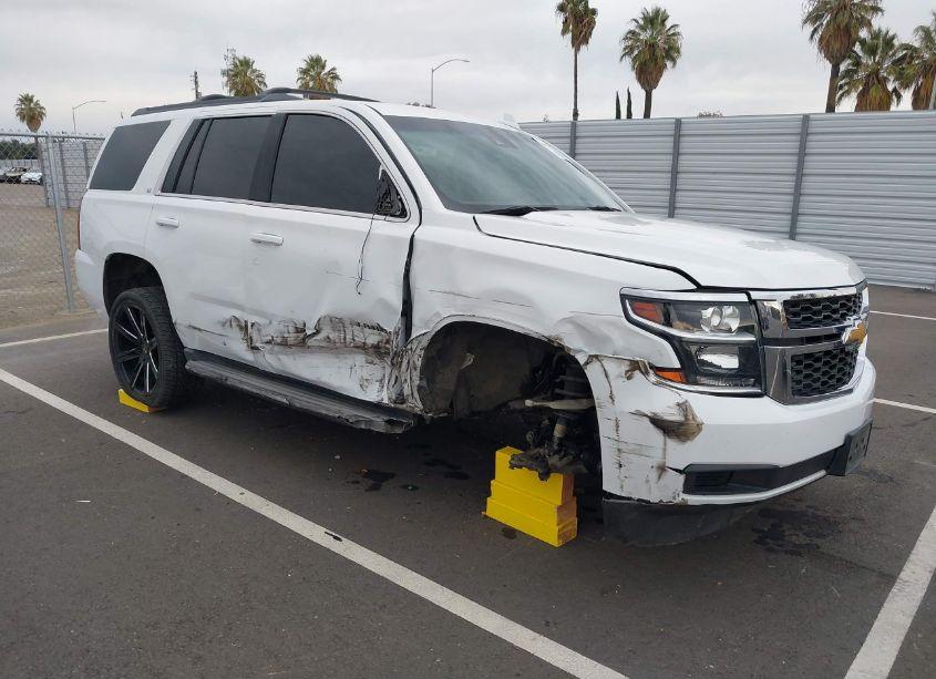 2016 Chevrolet Tahoe LT (VIN 1GNSKBKC4GR227453) main photo