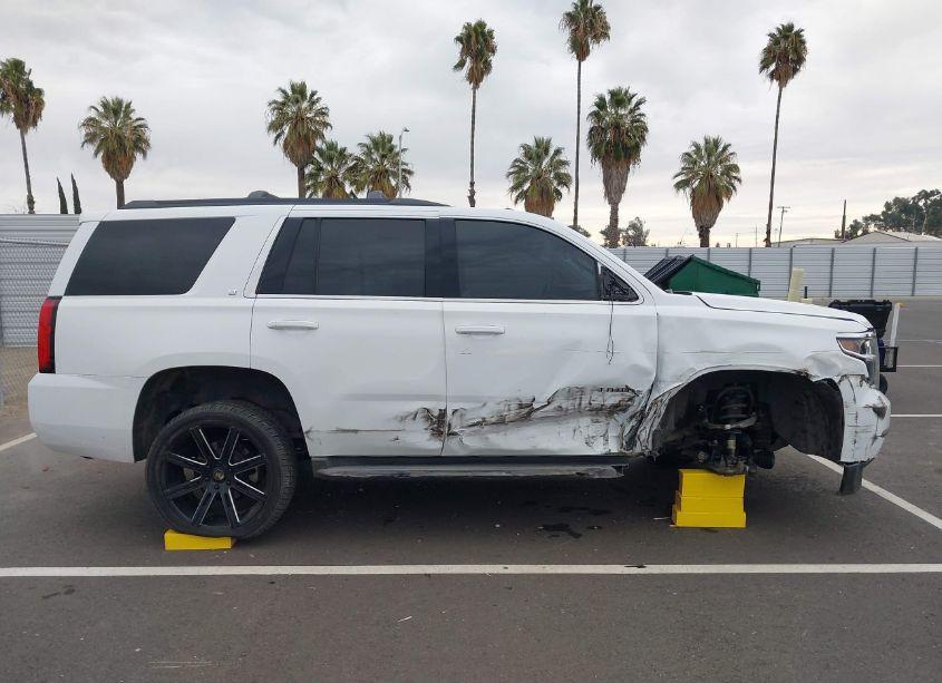 Photo 13 of 2016 Chevrolet Tahoe LT (VIN 1GNSKBKC4GR227453)