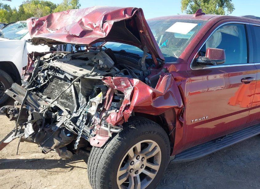 Photo 6 of 2016 Chevrolet Tahoe LT (VIN 1GNSKBKC4GR445229)