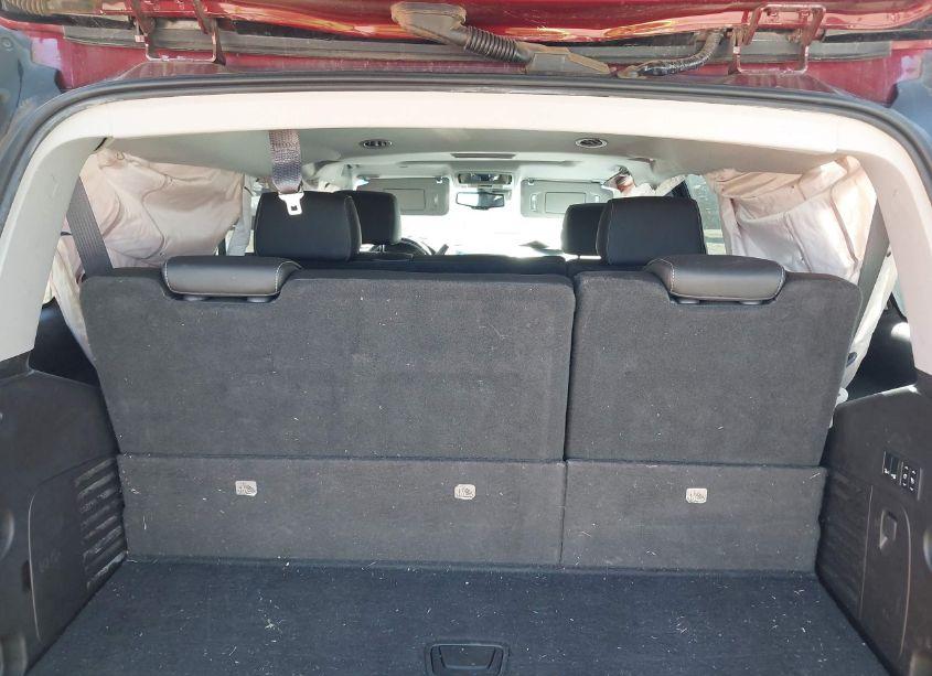 Photo 8 of 2016 Chevrolet Tahoe LT (VIN 1GNSKBKC4GR445229)