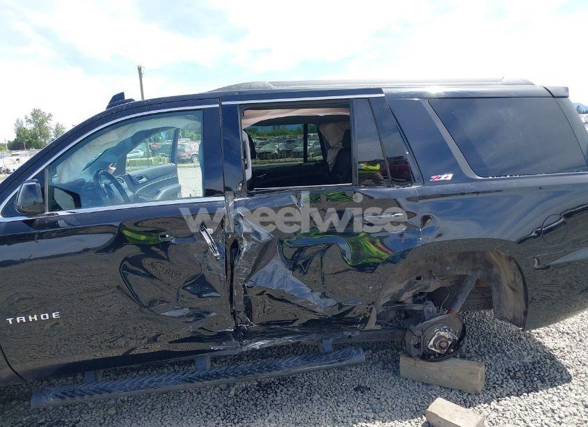 Photo 6 of 2017 Chevrolet Tahoe LT (VIN 1GNSKBKC4HR177168)