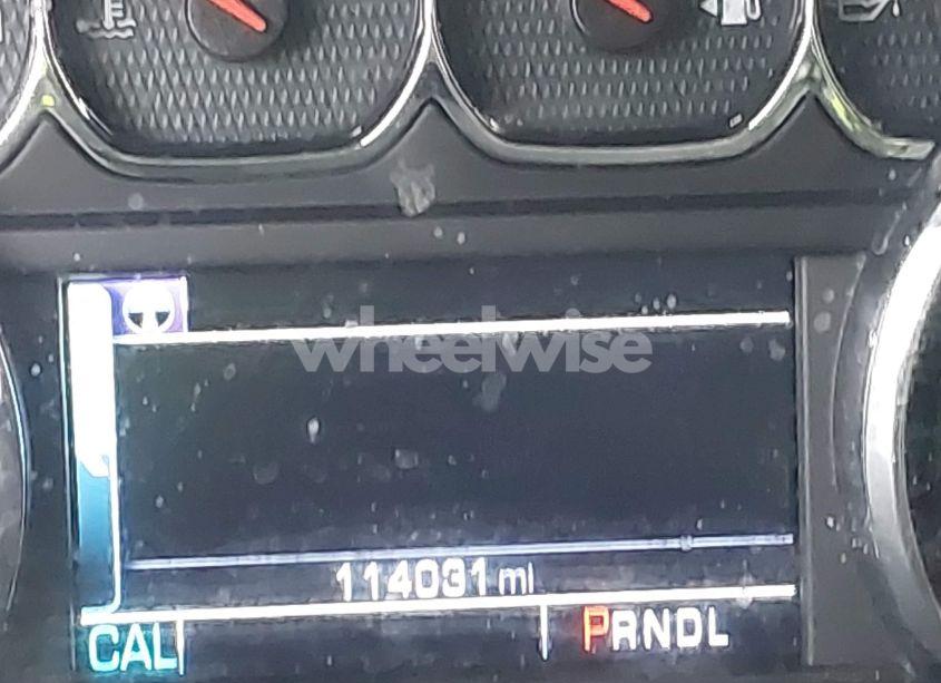 Photo 15 of 2018 Chevrolet Tahoe LT (VIN 1GNSKBKC4JR183090)