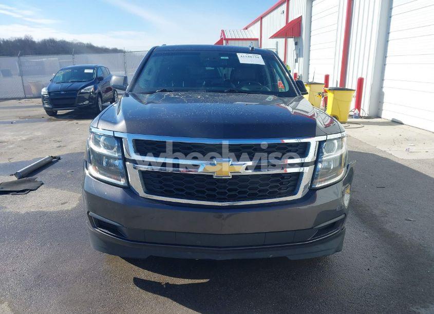 Photo 13 of 2018 Chevrolet Tahoe LT (VIN 1GNSKBKC4JR261190)