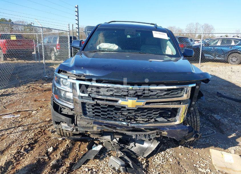 Photo 10 of 2018 Chevrolet Tahoe LT (VIN 1GNSKBKC4JR301588)