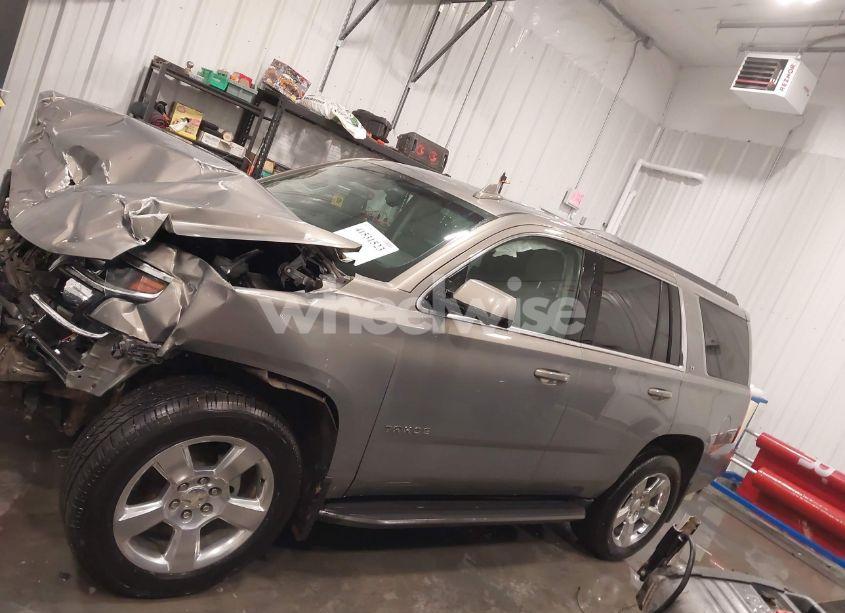 Photo 15 of 2018 Chevrolet Tahoe LT (VIN 1GNSKBKC4JR322098)