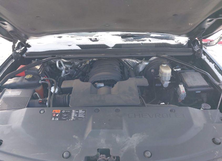 Photo 10 of 2015 Chevrolet Tahoe LT (VIN 1GNSKBKC5FR219750)