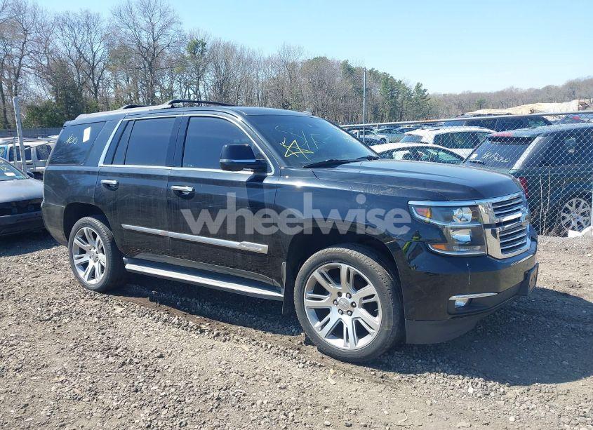 2015 Chevrolet Tahoe LT (VIN 1GNSKBKC5FR229193) main photo