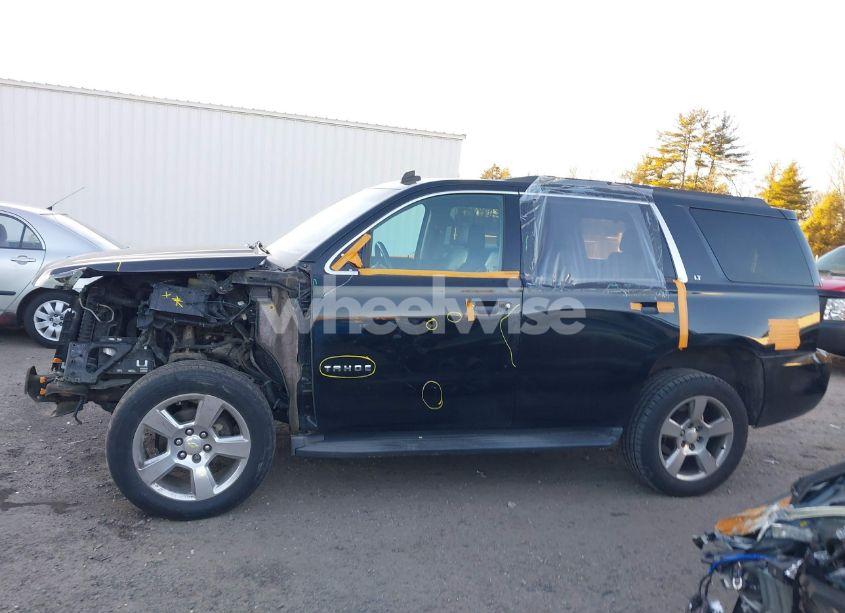 Photo 15 of 2015 Chevrolet Tahoe LT (VIN 1GNSKBKC5FR236614)