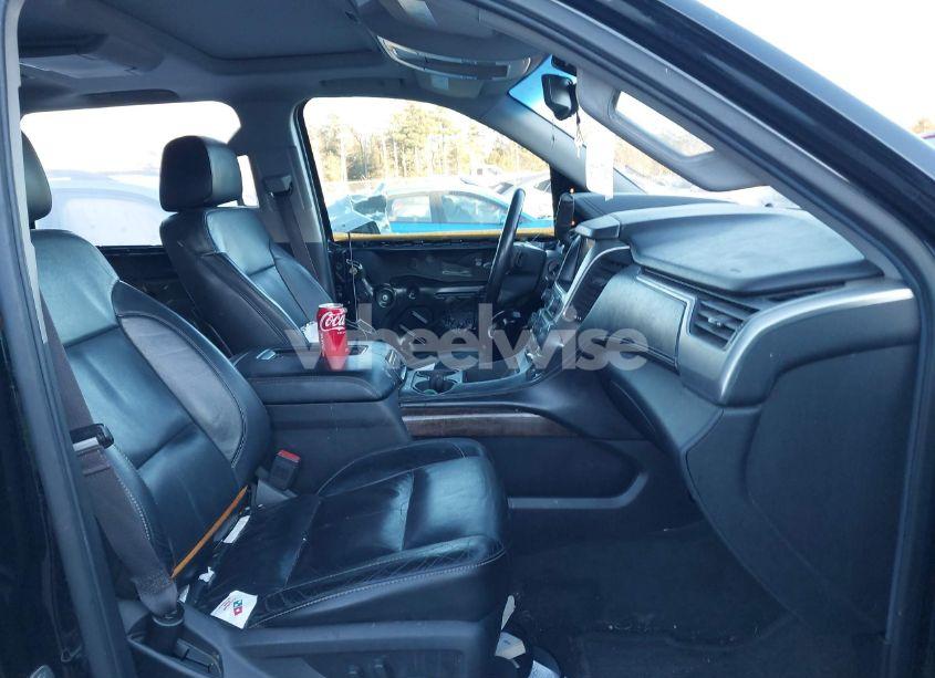 Photo 5 of 2015 Chevrolet Tahoe LT (VIN 1GNSKBKC5FR236614)