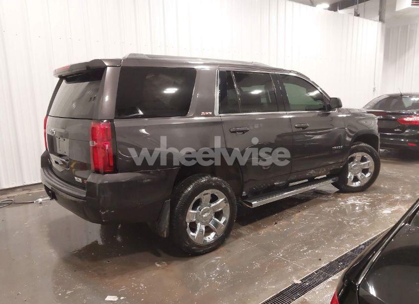 Photo 4 of 2016 Chevrolet Tahoe LT (VIN 1GNSKBKC5GR349416)