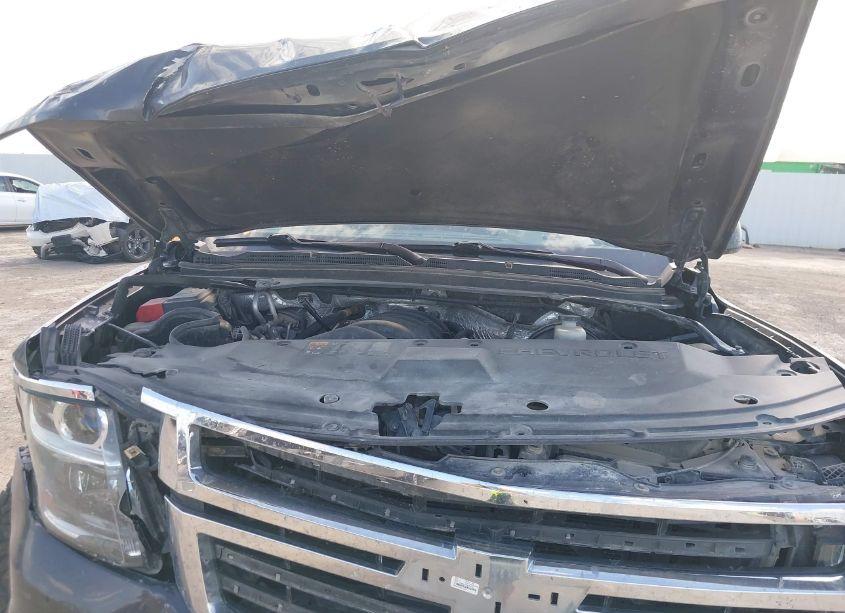 Photo 10 of 2016 Chevrolet Tahoe LT (VIN 1GNSKBKC5GR379547)