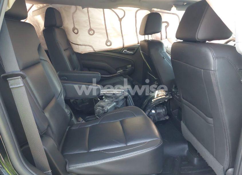 Photo 8 of 2017 Chevrolet Tahoe LT (VIN 1GNSKBKC5HR250435)