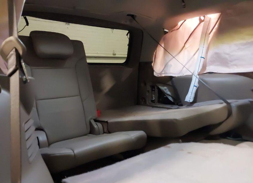 Photo 17 of 2017 Chevrolet Tahoe LT (VIN 1GNSKBKC5HR369974)